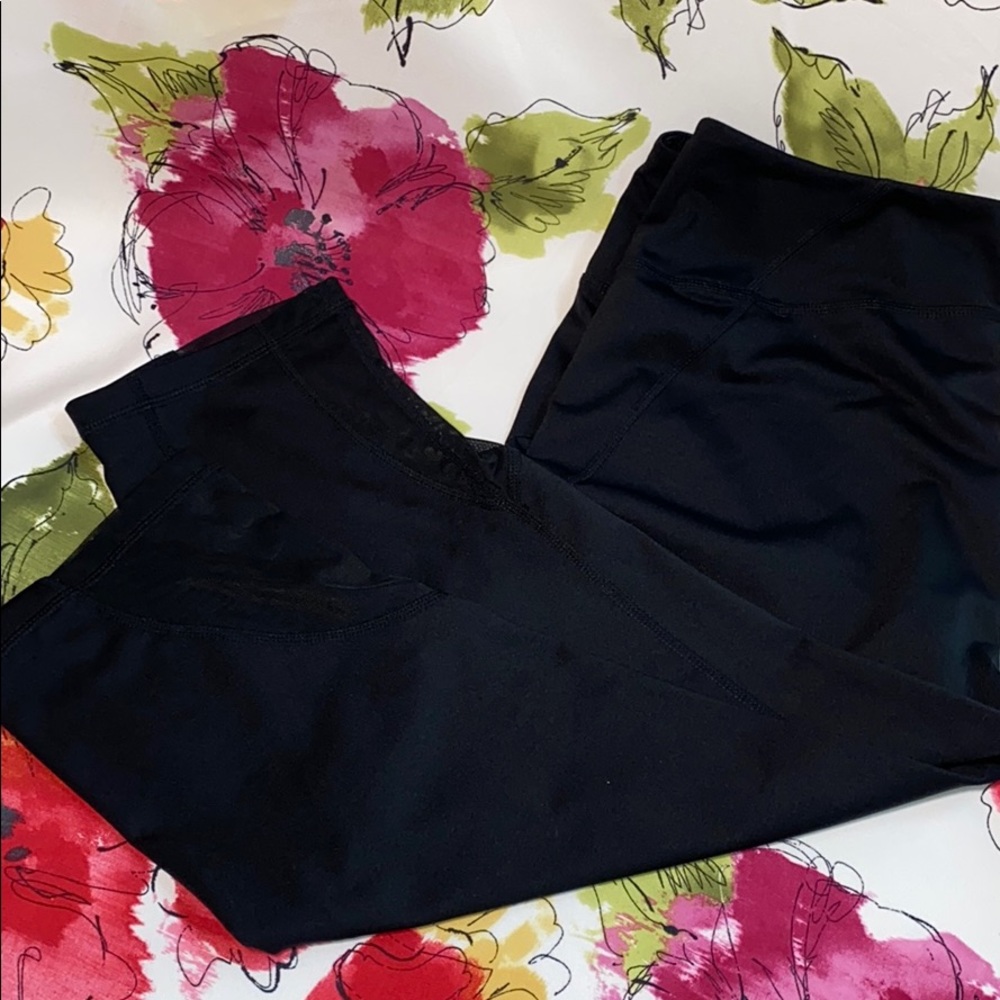 Zella Cropped Leggings - Black - Medium